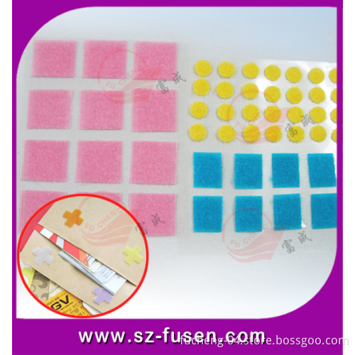 High Quality Colorful Adhesive Velcro as 30mm Squares (FS-202)